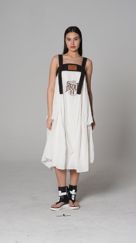 FIFOUR Ärmelloses Kleid mit Slogan-Print | H4 London – Modell 6228