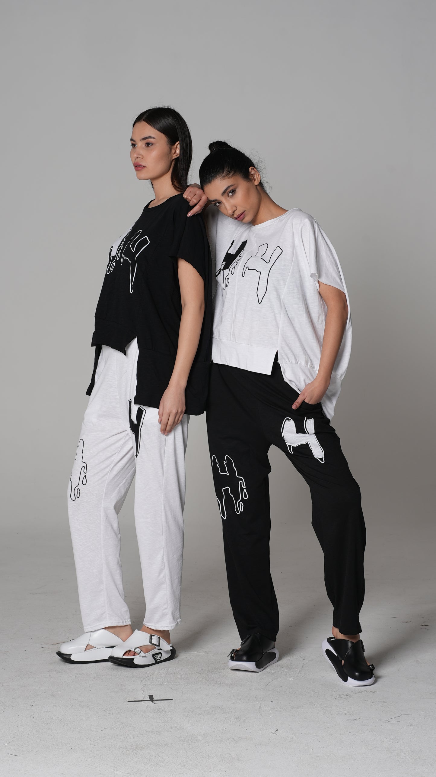 بنطال هارم مطبوع | H4 London – Style 6280