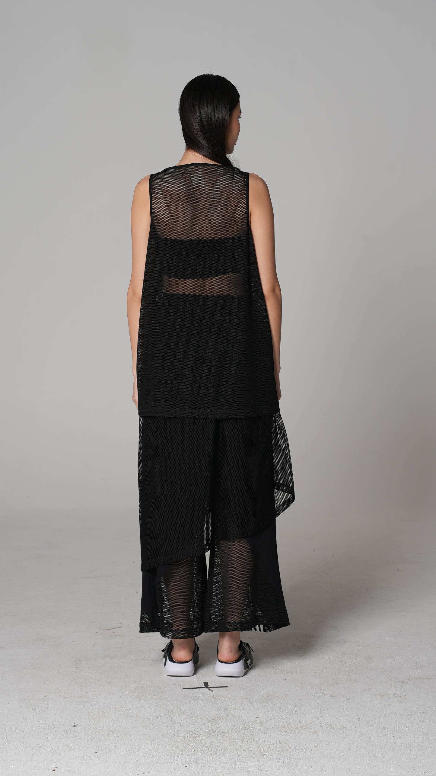 Blusa sin mangas | H4 London – Modelo 6288