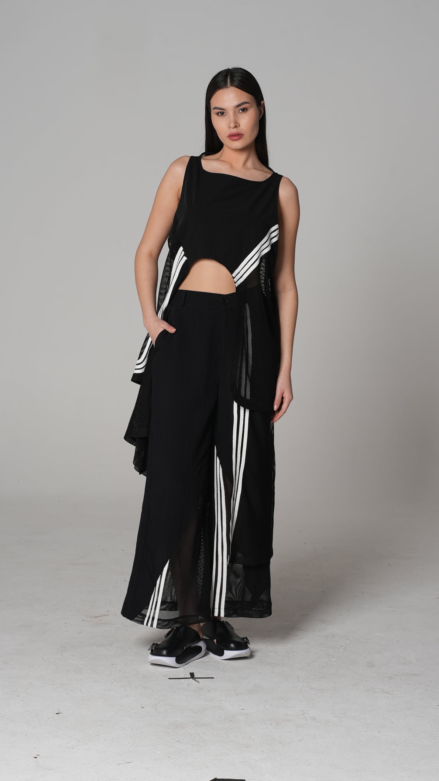 Blusa sin mangas | H4 London – Modelo 6288