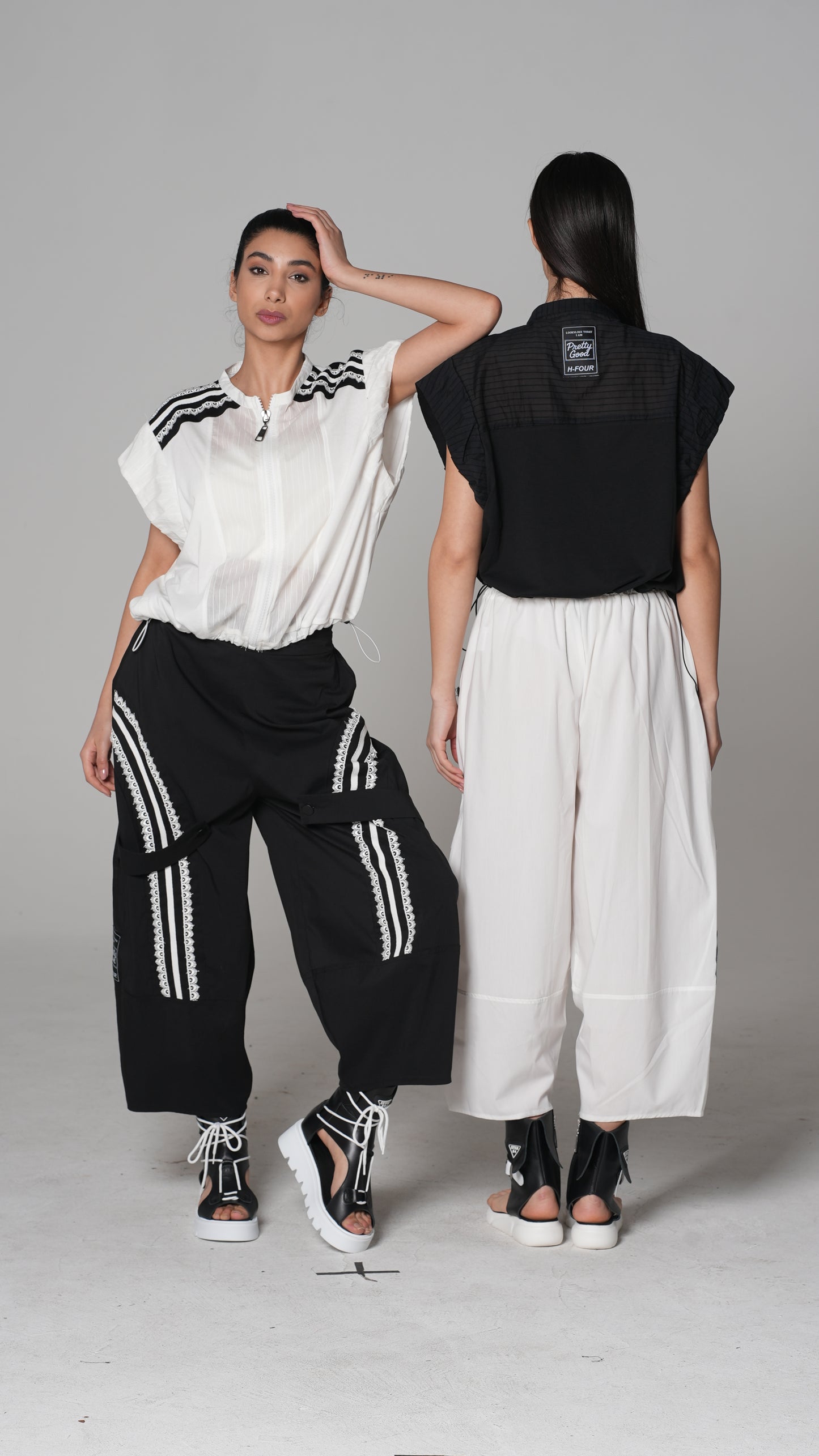 Sporty Sleeveless Shirt — H4 London SS26